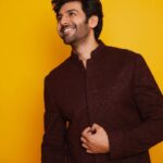 Kartik Aaryan Instagram - 💣