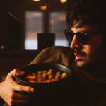 Kartik Aaryan Instagram - Theatre khul rahe hai sunte hi popcorn taiyaar 🍿 #HappyAnnouncementDay 💣