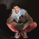 Kartik Aaryan Instagram - Feeling cute Should i delete it later ? 🥰