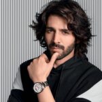 Kartik Aaryan Instagram – Some things just tick Automatically @armaniexchange ❤️
 #AXtime #Ad #AXchange #KartikXArmani