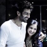 Kartik Aaryan Instagram - Happy place ❤️
