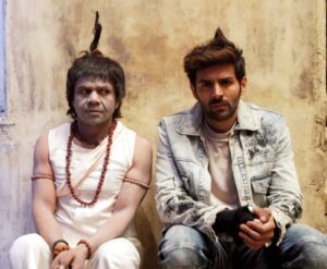 Kartik Aaryan Instagram - Chote Pandit aur Meri taraf se 
Happy Holi 🙏🏽
Pani se bachke rehna iss saal 👻
#Bhoolbhulaiyaa2