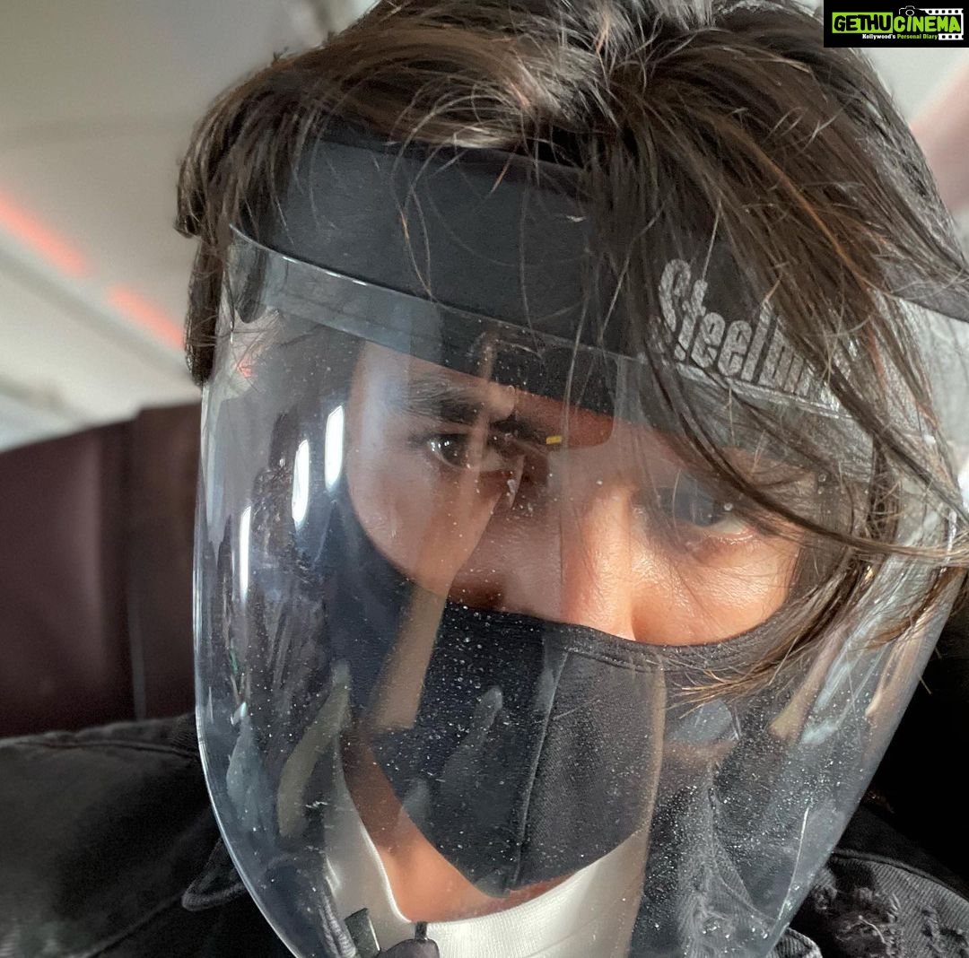 Kartik Aaryan Instagram - Biker look = Airport look ✈️ #TravelAfterOneYear #NewNormal