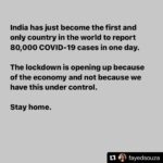 Kartik Aaryan Instagram - Thanx to everyone who have said these lines - “ tum log na bade phattu ho” “dekh jo hona hai vo toh hona hai” “Corona ke chakkar mein kaam thodi na ruk jayega” 🙏🏻 RECORD BANWAYENGE AAP LOG🙏🏻 .. #Repost @fayedsouza If you have a choice, choose to stay home 🙏🏻🙏🏻