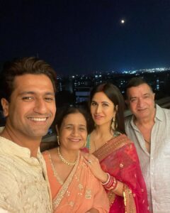 Katrina Kaif Instagram - पहला #KarvaChauth ✨
