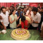 Keerthy Suresh Instagram - Super happy to wrap up #Maamannan along with Vaigai Puyal Vadivel sir's birthday 🥳 Happy Birthday sirrr Thank you for this incredible journey @udhay_stalin, @mariselvaraj84, #FahadhFaasil, #Vadivel sir, @thenieswarcinematographer and Team 🤗♥️