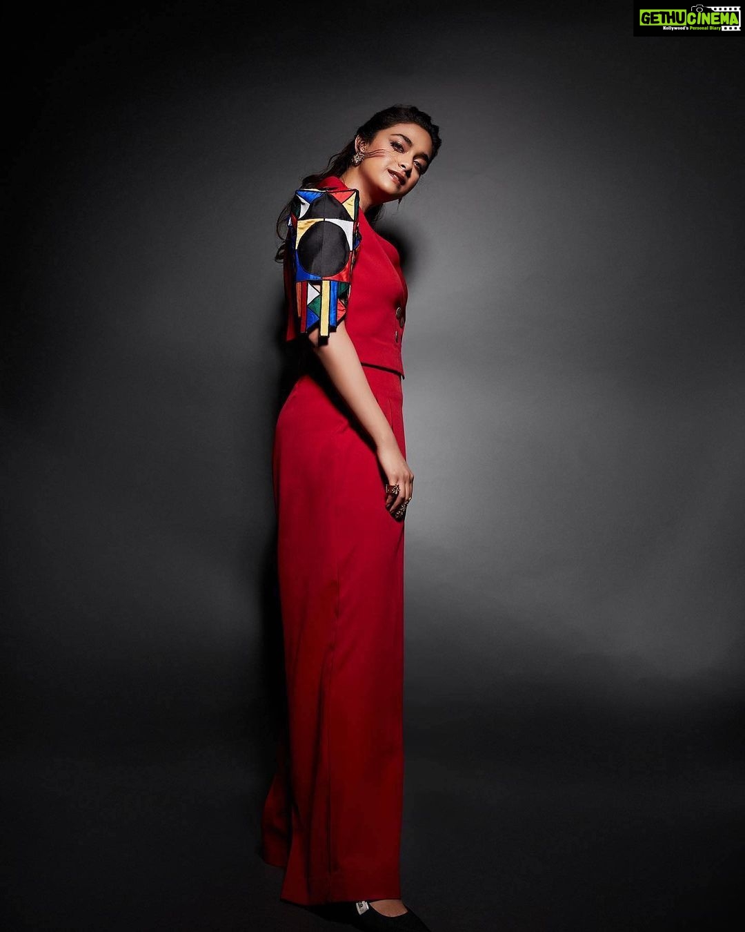 Keerthy Suresh Instagram - ✨❤️
