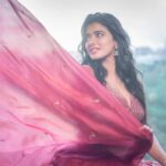Ketika Sharma Instagram - flower anukuntunava? 🔥! Outfit - @tanva_by_deepika Photography - @they_call_me_keshu Stylist - @sandhya__sabbavarapu Styling team - @team_sandhya @rashmi_angara @thumu_bhavana @sirichandana_medi Makeup and hair - @makeuphairbyrahul #lehenga #giving #me #all #the #feels #rangarangavaibhavanga #promotions #on #full #swing #good #vibes #grateful #loveandlight #rrv