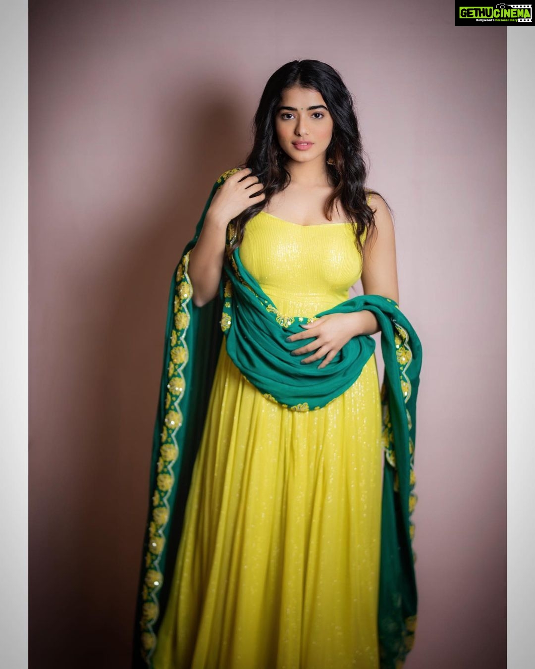 Ketika Sharma - 344.5K Likes - Most Liked Instagram Photos