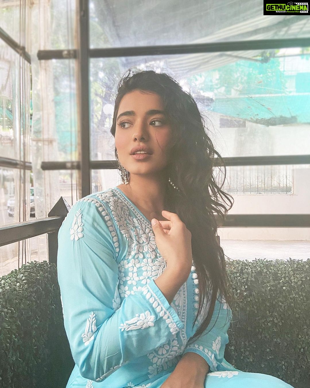 Ketika Sharma Instagram - Arcane 🌻 📷 - @shazzalamphotography #shotoniphone