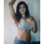 Ketika Sharma Instagram - Find your fire. 📸- @shazzalamphotography #toningup #fitter #stronger #grateful #basic #basics #basicstyle #blue #hue #love #these #series #gratidão #shoot #shootmood #instagood #loveandlight