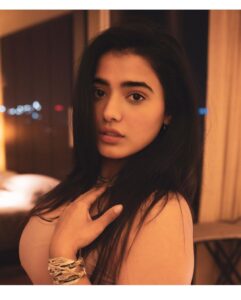 Ketika Sharma Instagram - Mood for Portraits 🤎 📸- @pranav.foto 🔥 Styling - @rashmitathapa 🦋 Accessories - @spillthebead 🌸 #mood #aesthetic #tone #portraitmood #portrait #portraitphotography #lovethese #loveandlight #grateful