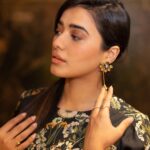Ketika Sharma Instagram - Happy Pongal 🤗 Styled by @rashmitathapa Shot by @pranav.foto Outfit @soupbysougatpaul Jewellery by @esmecrystals from @zowed Wedding Lounge & Store HYDERABAD #throwback #styled #promotion #looks #tb #events #black #never #lets #you #down #indowestern #interesting #ootd #grateful #loveandlight