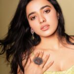 Ketika Sharma Instagram - #portraits Jewellery- @thetrinkaholic Stylist- @dilesha_shafa Outfit - @perniaspopupshop Hyderabad Designer- @kalista.official Photographer - @shareefnandyala Makeup and hair - @thimmappa180 #close #up #third #post #portrait #mode #loveandlight