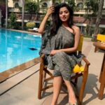 Ketika Sharma Instagram - Sunshine on my mind ✨ #throwback #indowestern #outfits #grey #mood #intagood #instagram #loveandlight #grateful