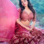 Ketika Sharma Instagram - flower anukuntunava? 🔥! Outfit - @tanva_by_deepika Photography - @they_call_me_keshu Stylist - @sandhya__sabbavarapu Styling team - @team_sandhya @rashmi_angara @thumu_bhavana @sirichandana_medi Makeup and hair - @makeuphairbyrahul #lehenga #giving #me #all #the #feels #rangarangavaibhavanga #promotions #on #full #swing #good #vibes #grateful #loveandlight #rrv