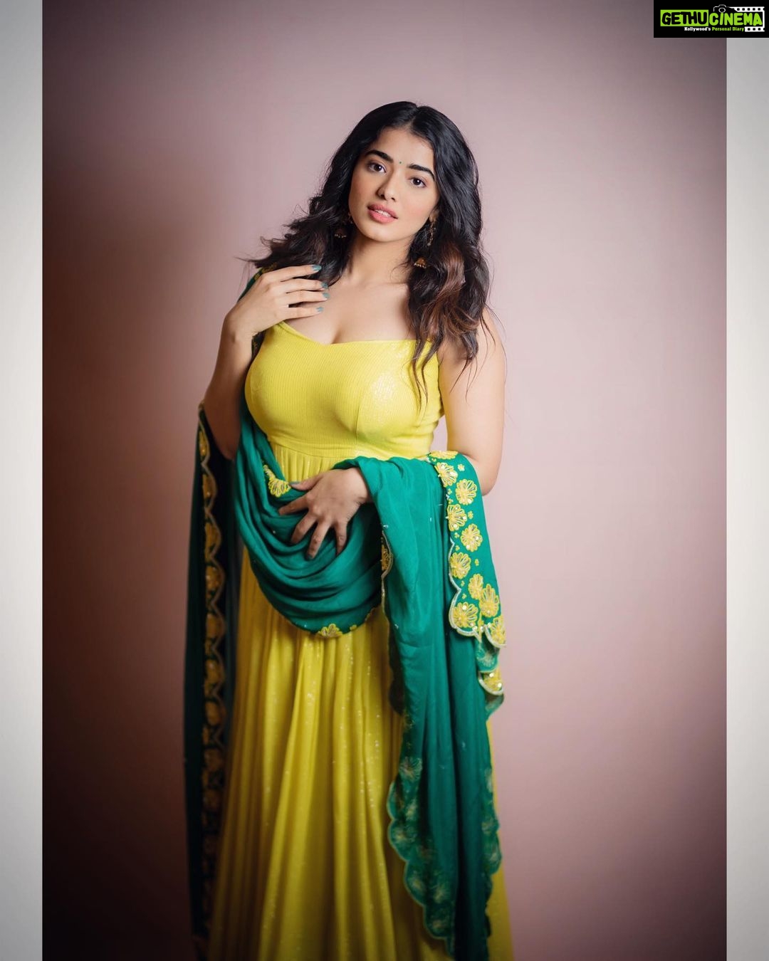 Ketika Sharma - 344.5K Likes - Most Liked Instagram Photos