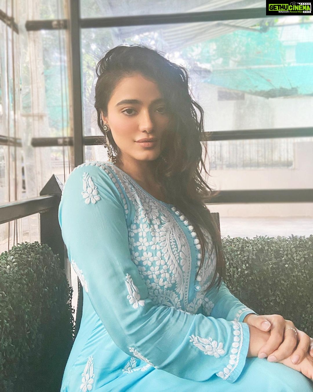 Ketika Sharma Instagram - Arcane 🌻 📷 - @shazzalamphotography #shotoniphone