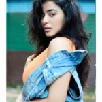 Ketika Sharma Instagram - Life is full of surprises , not all May be pleasant but there’s always a learning . Let’s grow together into the best versions of ourselves . P.S - photo bank coming in handy , the lovely @shazzalamphotography to my posts rescue 🤗🌸 #keepsafe #stayhome #quarantine #throwback #posts #orange #denim #look #streetstyle #selflove #eatwell #restwell #loveandlight #positivevibes #gratitude #foreverything #and #always