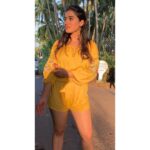 Ketika Sharma Instagram - A candid shot straight from the sets of ROMANTIC with the perfect light and background 😍 #goa #tan #musthave #sunkissed #golden #hour #romantic #shoot #fullswing #gratitude #yellow #my #happy #colour #love #light #positivity #peace 🕊❤️