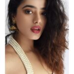 Ketika Sharma Instagram - Portraits by @shazzalamphotography #ethnic #wear #shoot #mode #natural #expressions #moodboard #white #on #pink #beads #and #pearls #elegant #royal #udaipur #jhumkas #gratitude #love #and #light