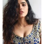 Ketika Sharma Instagram - Loving the different frames of this particular shoot .... 📸- @shazzalamphotography #post #after #long #indian #shoot #ethnic #raw #rustic #mirror #rajasthani #wear #wild #hair #nose #ring #postive #vibe #gratitude #goodlife #loveandlight