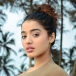 Ketika Sharma Instagram – Amidst the 🌲🕊🦋 and 📸 by @shazzalamphotography 
#portraitphotography #myfav #natural #candid #expressions #positivevibes #instapic #gratitude #loveandlight