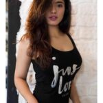 Ketika Sharma Instagram – A world where roses bloom 🦋 📸- @palashvphoto 
#lavieenrose #lyrics #words #thoughts #positivevibes #instapic #postoftheday #thankful #loveandlight