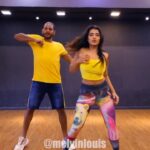 Ketika Sharma Instagram - with the one and only @melvinlouis 🙌🏼 on Laal bindi by @akullofficial ##Dancing #yellow #in #sync #grateful #positivevibes #loveandlight