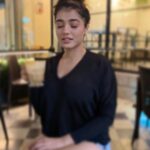 Ketika Sharma Instagram - How I look versus how I feel while I have my coffee 😛 , especially in these rains 😍❤️ Happy weekend my insta fambam 😘😘 📷 - @chasinggmagic ( my siso baby love ) #coffee #coffeelover #coffeeislife #weekends #with #sister #love #best #time #positivevibes #beautiful #casual #outings #breakfast #fav #grateful #loveandlight #greatday