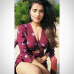 Ketika Sharma Instagram - I don’t mind the tan 🤓 #Goa #beach #sunkissed #tan #portrait #mode #candid #clicks #shoot #romatic #set #fullpower #loveandlight #instaphoto #beachbaby #grateful Morjim Beach, Goa