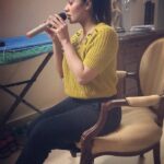 Ketika Sharma Instagram - I’ll Always remember us this way❤️ (The second stanza on the slide is my personal favourite 🙊) 📹- @narayaniprakashsingh #ladygaga #starisborn #newyear #coversong #passion #hardword #positivity #alwaysrememberusthisway #loveandlight