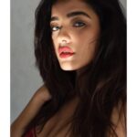 Ketika Sharma Instagram - Does Kiki really love you though ? 😉 📸- @shazzalamphotography #dope #as #bomb #shooting #portraitphotography #sunkissed #glam #blue #eye #redlips #keeping #it #sexy #goodday