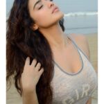 Ketika Sharma Instagram - I now have a new favourite click Thank you @shazzalamphotography 🤗 #shoot #on #the #beach #sunkissed #sunrise #lovely #light #feeling #nature #positivity #hardwork #honesty #grounded #always