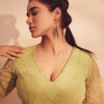 Ketika Sharma Instagram - The art of eye contact 💚 Styled by @rashmitathapa Wearing @apekshathelabel Earrings @spillthebead Styling team @aishwarya128 Shot by @arifminhaz Photo Asst @thejaswitanneru #loveandlight #styled #tb #collab