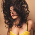 Ketika Sharma Instagram - #worththewait 🐥 📷- @pranav.foto (what a shot 🔥) #portraitphotography #portrait #worth #the #wait #mood #vibe #loveandlight #gratitude