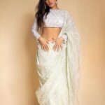 Ketika Sharma Instagram - She moves to her own music #3 Wearing @apekshathelabel Jewellery @houseofqc Styled by @rashmitathapa Styling team @aishwarya128 Shot by @pranav.foto #saree #throwback #trailer #launch #tb #portraits #green #cant #get #enough #styled #promotions #look #gratidão #loveandlight