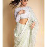 Ketika Sharma Instagram - She moves to her own music. Wearing @apekshathelabel Jewellery @houseofqc Styled by @rashmitathapa Styling team @aishwarya128 Shot by @pranav.foto #saree #throwback #trailer #launch #tb #green #cant #get #enough #styled #promotions #look #gratidão #loveandlight