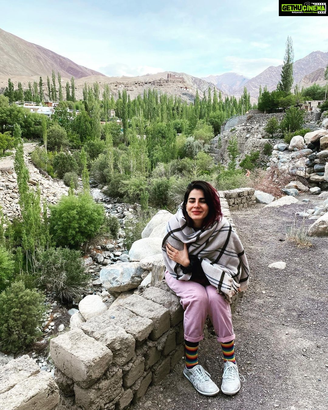 Kirti Kulhari Instagram - #kitthechaliye ???