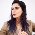 Kirti Kulhari Instagram - #Profiles can be MISLEADING 😈💜 The Team :- Styling @radhikamehra Assisted by @foram_kubadia HMU @nidhiagarwalmua 📸 frontrowgypsy ❤️