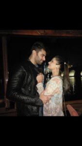 Kratika Sengar Instagram - Happy Anniversary Partner! 8️⃣ ➡️ ♾️ #harharmahadevॐ
