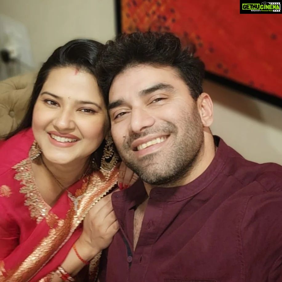 Kratika Sengar Instagram - Happy Karwachauth Beauties 💕