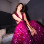 Kriti Kharbanda Instagram - Shine and twirl 💟 . . . #blingiton