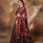 Madhuri Dixit Instagram - Maja Ma! #thursday #thursdaythoughts #majamaonprime #oct6 #lehenga #photooftheday #photoshoot