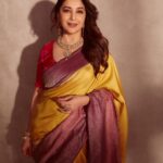 Madhuri Dixit Instagram - Phoolon ki Rani,Baharon ki Mallika 🎼 #jhalakdikhlajaa #jhalakdikhlajaa10 #photoshoot #diwalispecial #tuesday #tuesdaythoughts