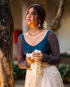 Madonna Sebastian Instagram - Season of pride 

@raimes_designerboutique 
@rahul_raj_._r 
@samson_lei 
@planetjewel 
#keralamypride
#kerala #onam #ethnicwear 
 #indianfashion