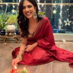 Malavika Mohanan Instagram - Happy Diwali! ♥️🪔😘🥰✨ @punitbalanaofficial