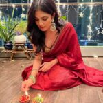 Malavika Mohanan Instagram - Happy Diwali! ♥️🪔😘🥰✨ @punitbalanaofficial