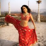 Mallika Sherawat Instagram - Sunday funday 💃🏻 . . . . . . . . #lehenga #allaboutbrides #designerlehengas #traditionaloutfit #ethnicwearonline #designerwear #lehengacollection #partywearlehenga #indianwear #gold #pink #cute #instalove #smile #beautiful #alwayspositive #red #precious #friendly #brightlights #lipstic #better #allyouneed #dressdesigners #onthisday #peacefull #healthymindset #innerstrength #alwayssmile #designerfashion