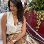 Mallika Sherawat Instagram - My look of the day 🧚‍♀️💃🏻 . . . . #glamour #fashionlover #fashiondiaries #styleinspiration #lookoftheday #glamstyle #glamourshots #glamourshot #flowerdress #floraldesign #flowersofinstagram #floraldesigner #floralpattern #elegant #reddress #positive #happylife #livelovelaugh #smile #justkeepsmiling #happyvibes #enjoy #smiling #goodmood #strongvibes #selflove #red #love #instalove #canonphotography